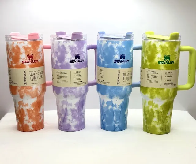 خرید ماگ استنلی طرح باتیک (Stanley Quencher H2.0 40oz Tie-Dye) با ضمانت ترب | خانه ایدهآل